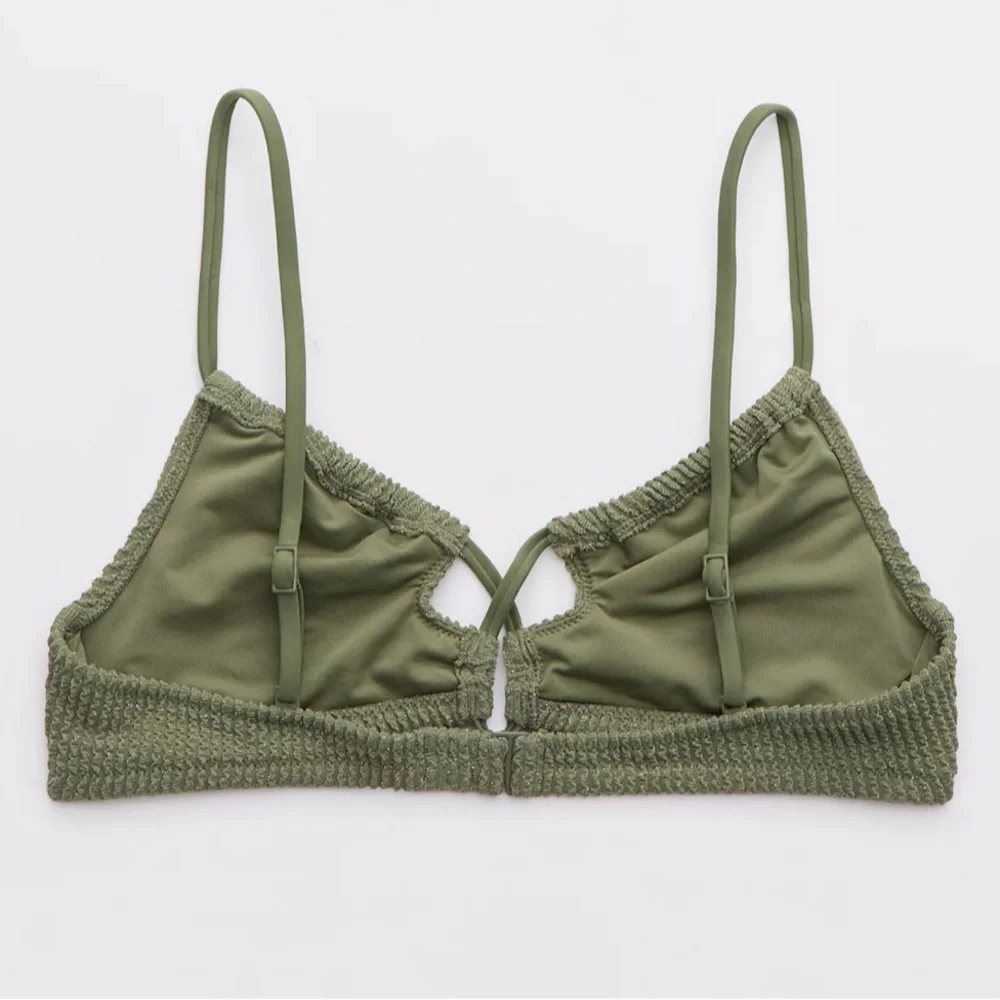 ⭐️ NWT AERIE Shimmery Crinkle Lace Up Scoop Bikini Top!! - Picture 2 of 14